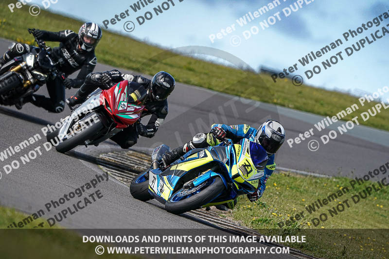 anglesey no limits trackday;anglesey photographs;anglesey trackday photographs;enduro digital images;event digital images;eventdigitalimages;no limits trackdays;peter wileman photography;racing digital images;trac mon;trackday digital images;trackday photos;ty croes